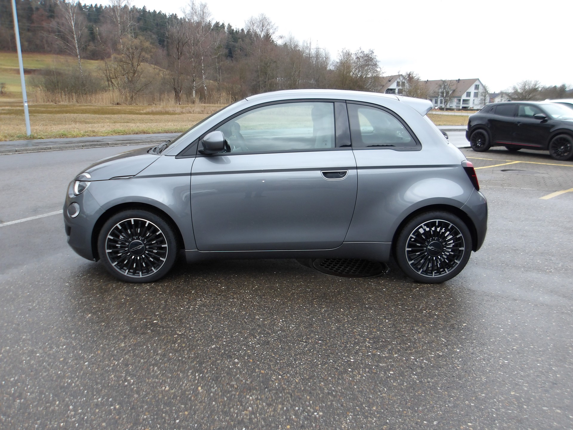 FIAT 500 electric 87 kW Icon-image-1