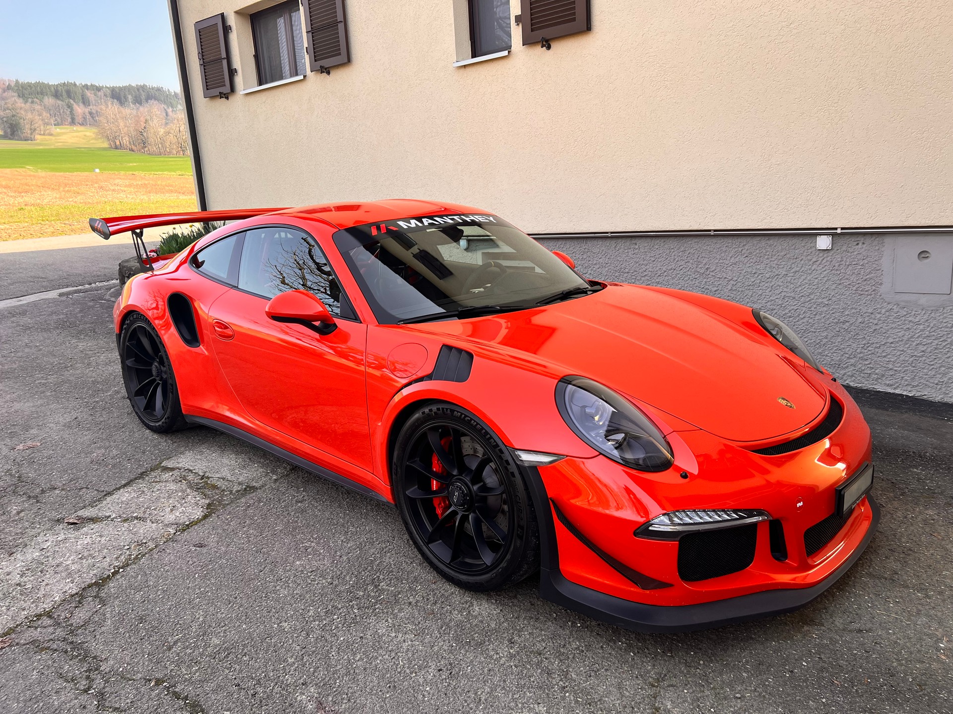 PORSCHE 911 GT3 RS Manthey-image-2