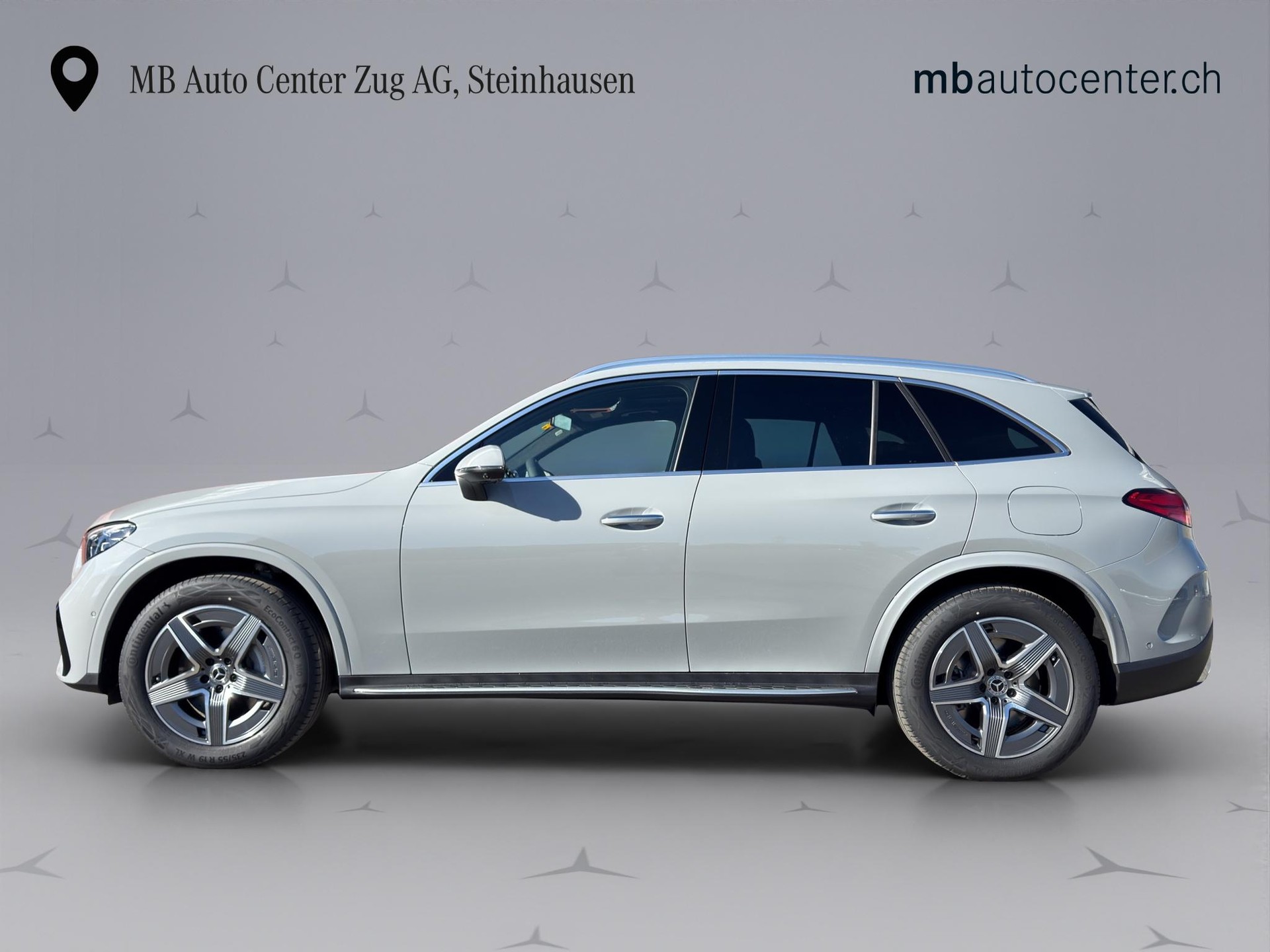 MERCEDES-BENZ GLC 400 e AMG Line 4matic-image-2
