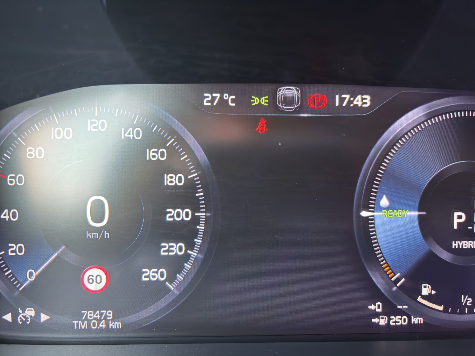 VOLVO V60 2.0 T6 TE Inscription eAWD-image-7