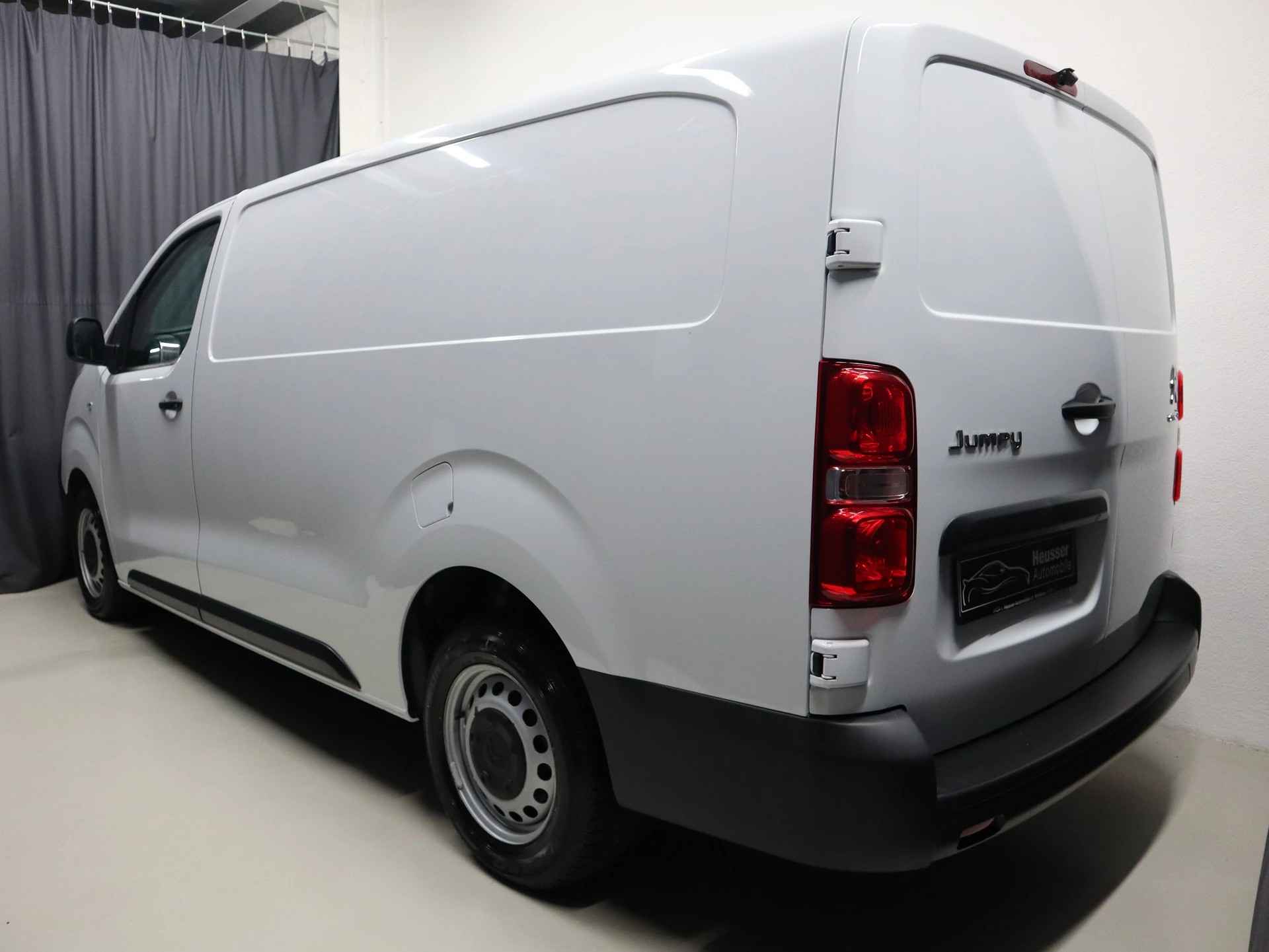 CITROEN Jumpy 2.0 BlueHDi 145 XL L3 EAT8 - 3 Sitzplätze - CarPlay - Kamera - 144 PS-showroom-element-3