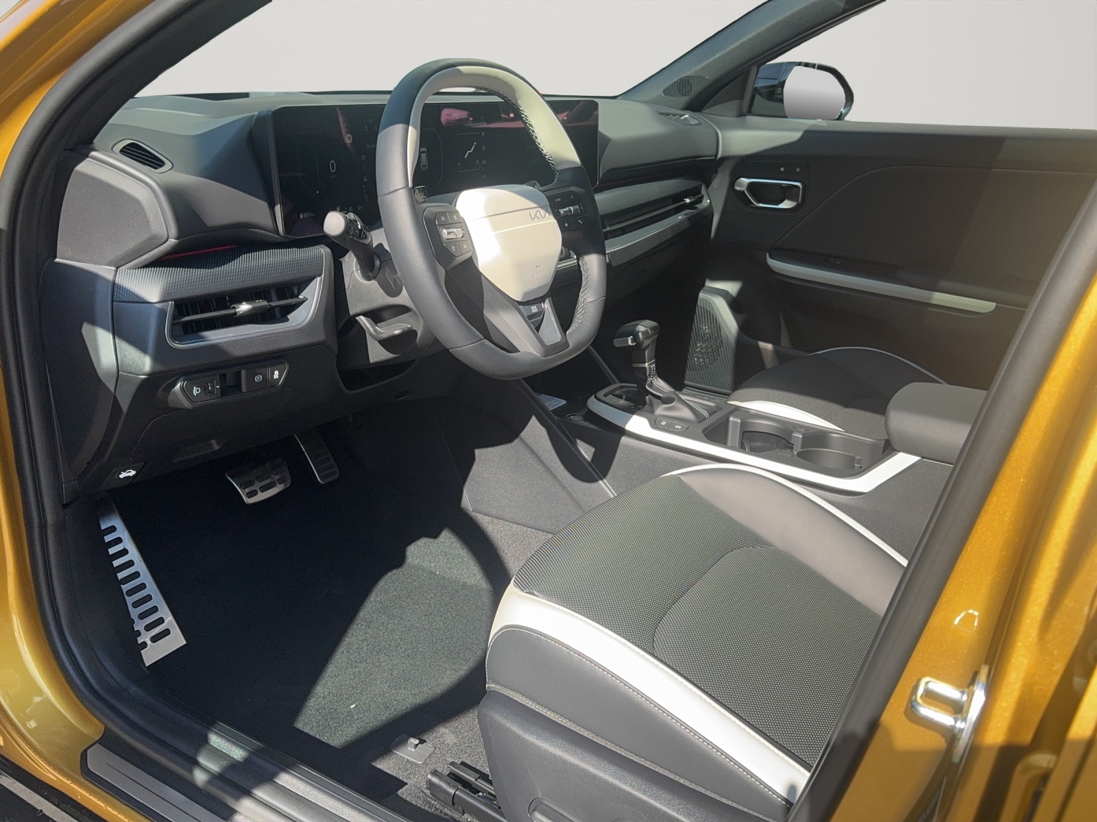 KIA K4 1.6 T-GDI GT-Line-image-4