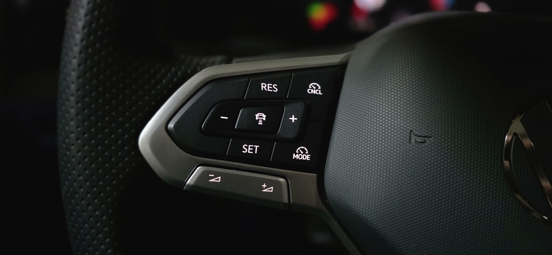 VW Golf 2.0 TSI GTI DSG-image-15