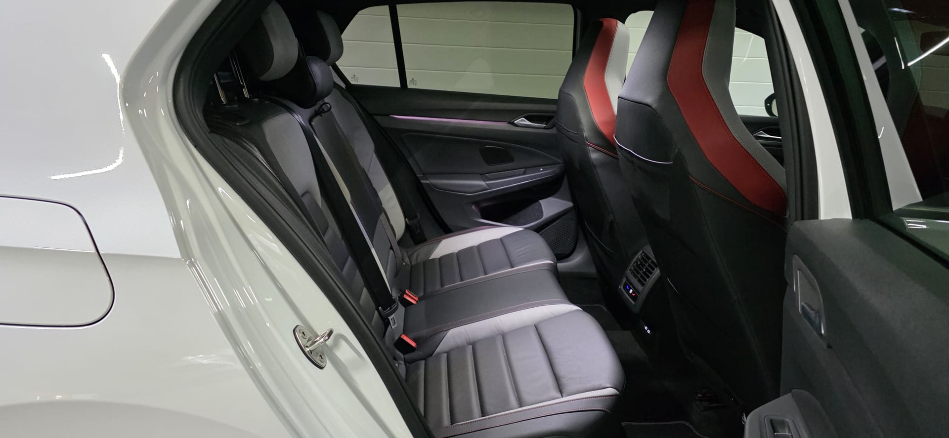 VW Golf 2.0 TSI GTI DSG-image-29