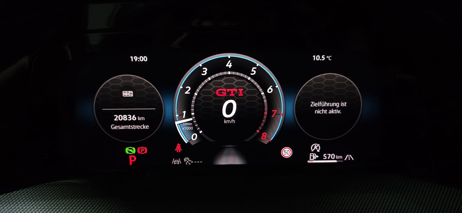 VW Golf 2.0 TSI GTI DSG-image-14