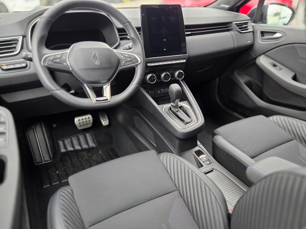 RENAULT Clio 1.6 E-Tech Esprit Alpine-image-6