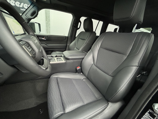 TOYOTA LandCruiser 2.8 48V Inv.-image-6