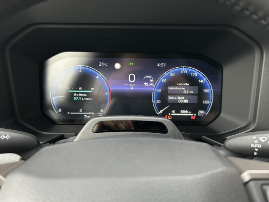 TOYOTA LandCruiser 2.8 48V Inv.-image-10