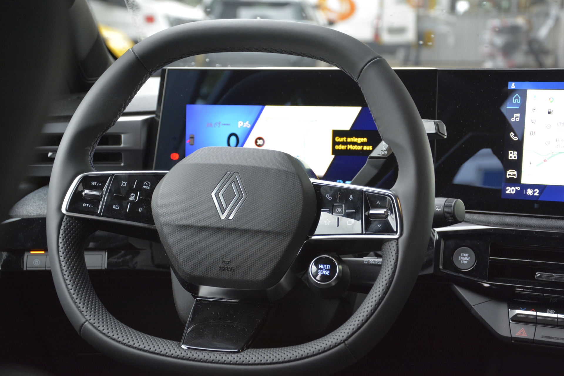 RENAULT CLIO techno full hybrid E-Tech 160-image-6