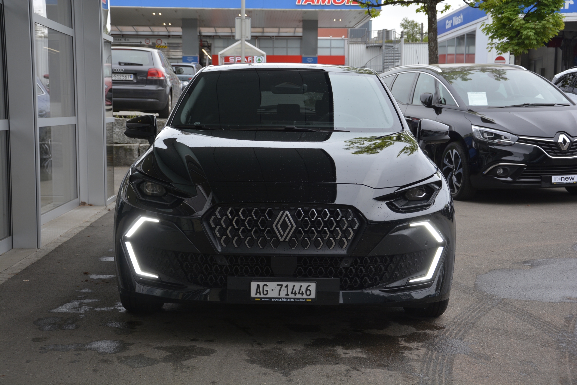RENAULT CLIO techno full hybrid E-Tech 160-image-1