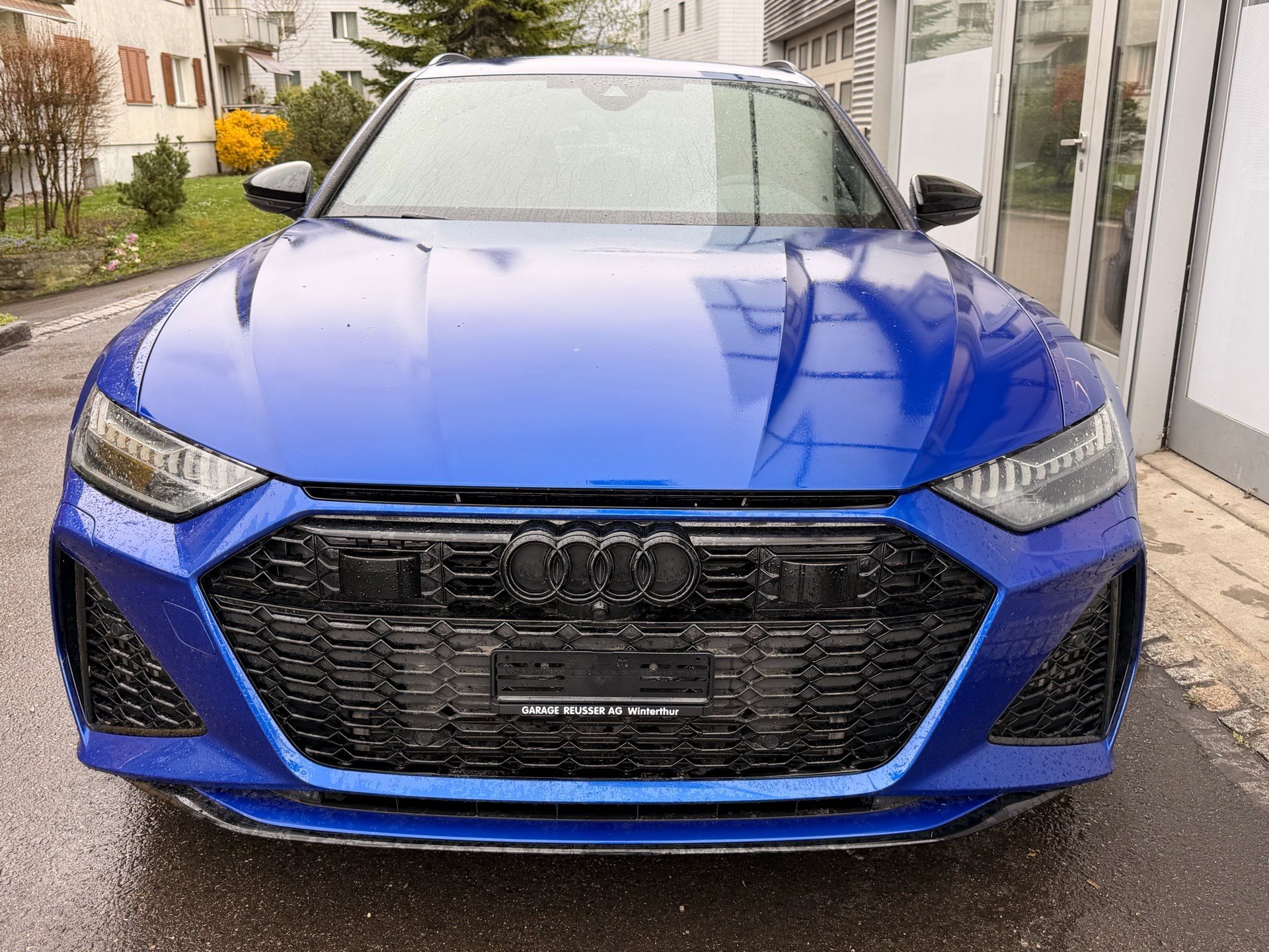 AUDI RS6 AVANT 4.0 TFSI QUATTOR *** ASSISTENZPAKET, MATRIX LED & ANHÄNGEKUPPLUNG ***-image-1