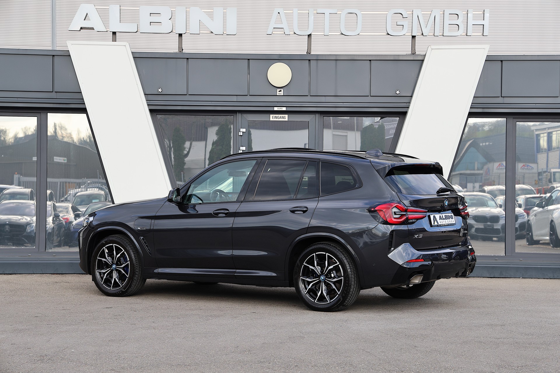 BMW X3 xDrive 30e M Sport *CH-Fahrzeug* *AHK 2T*-showroom-element-3