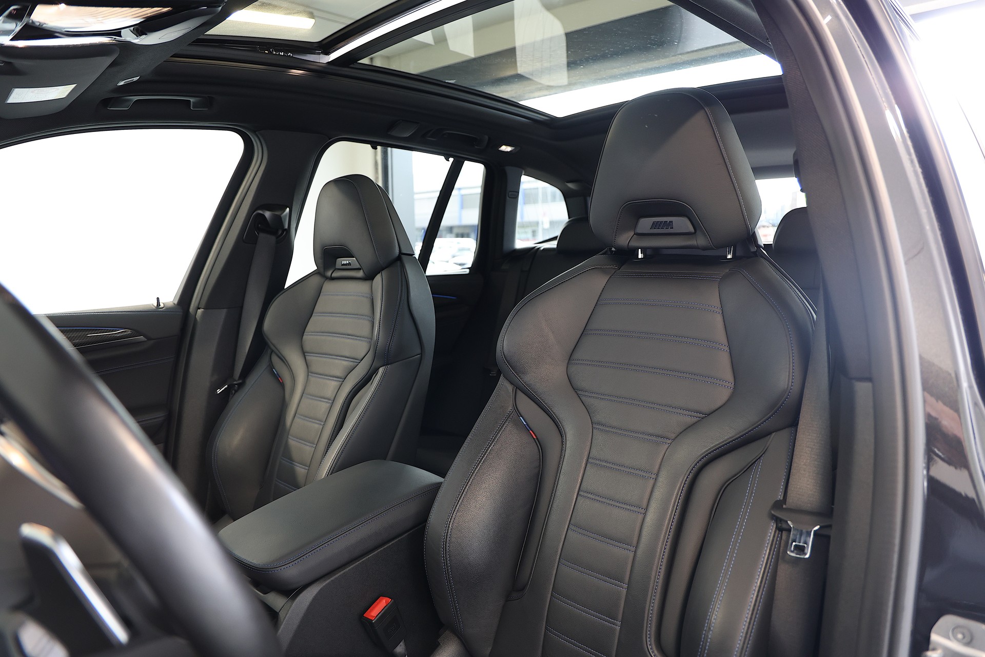 BMW X3 xDrive 30e M Sport *CH-Fahrzeug* *AHK 2T*-image-6