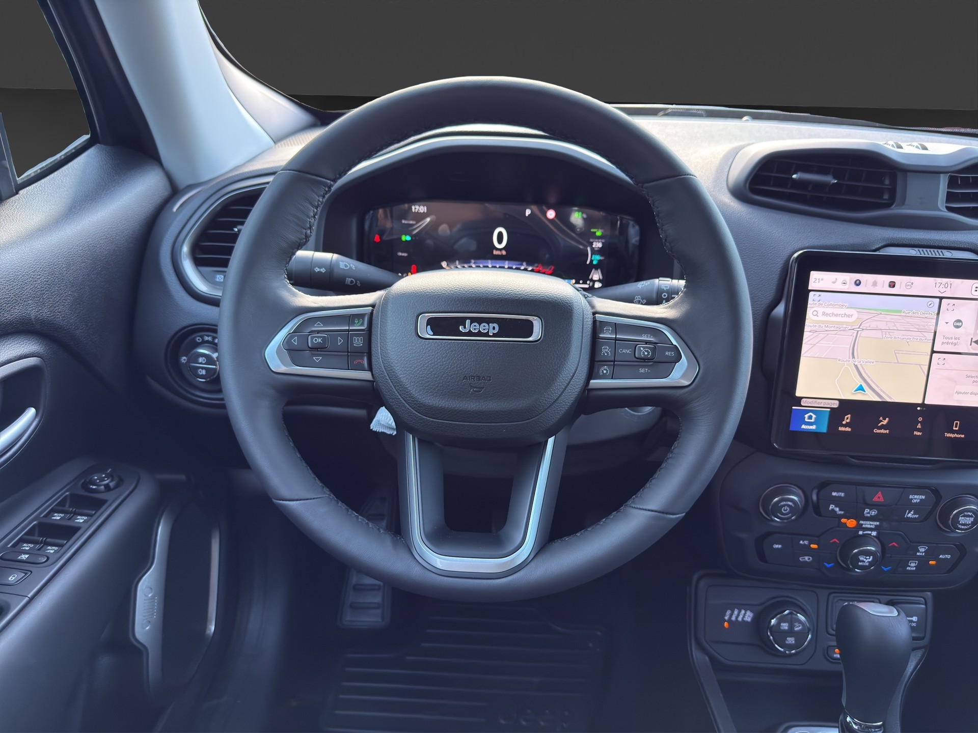 JEEP Renegade 1.3 T PHEV Summit AWD-image-10