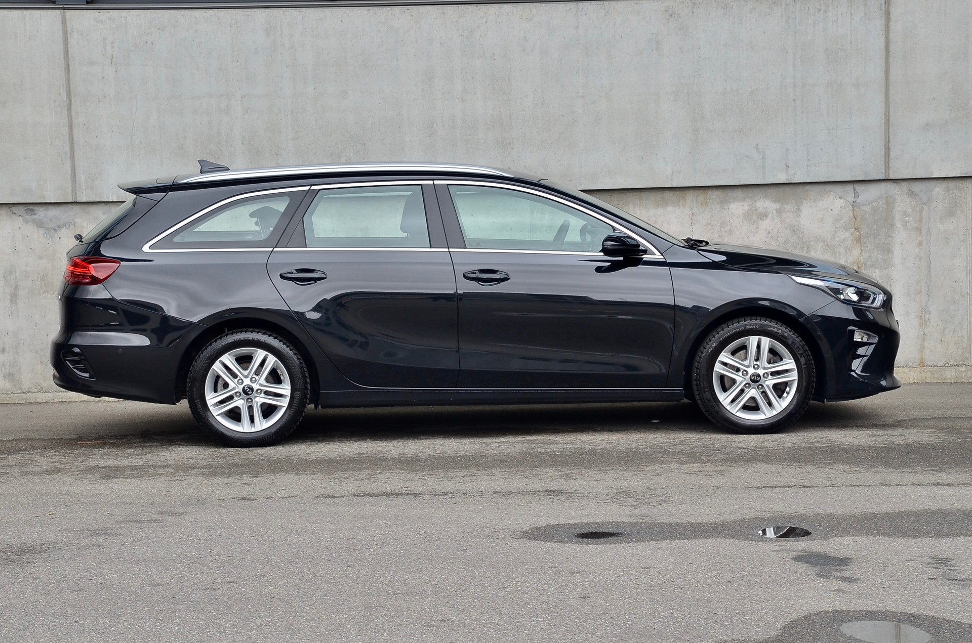 KIA Ceed Sportswagon 1.5 T-GDi MHEV Power DCT-image-14