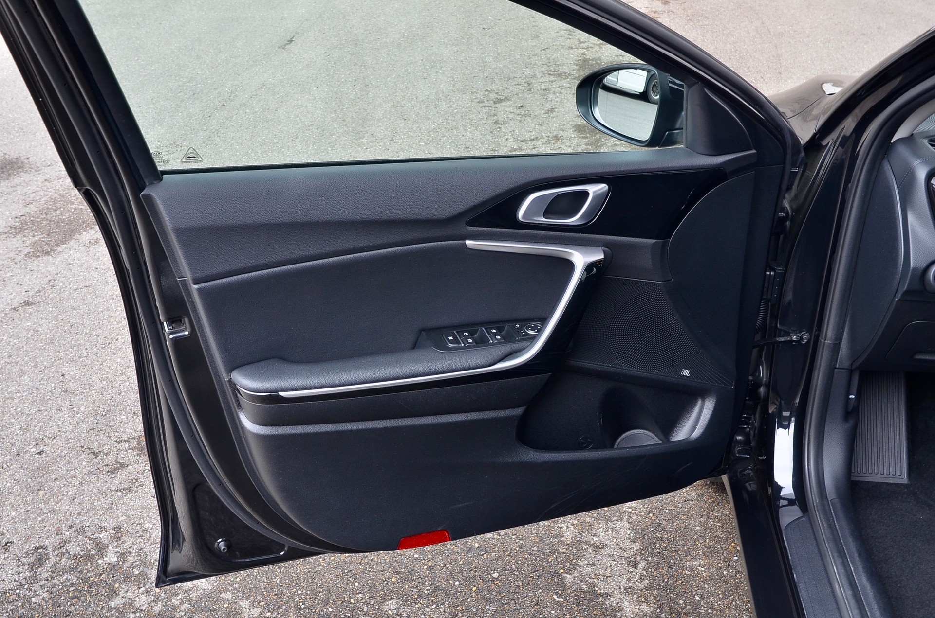 KIA Ceed Sportswagon 1.5 T-GDi MHEV Power DCT-image-11