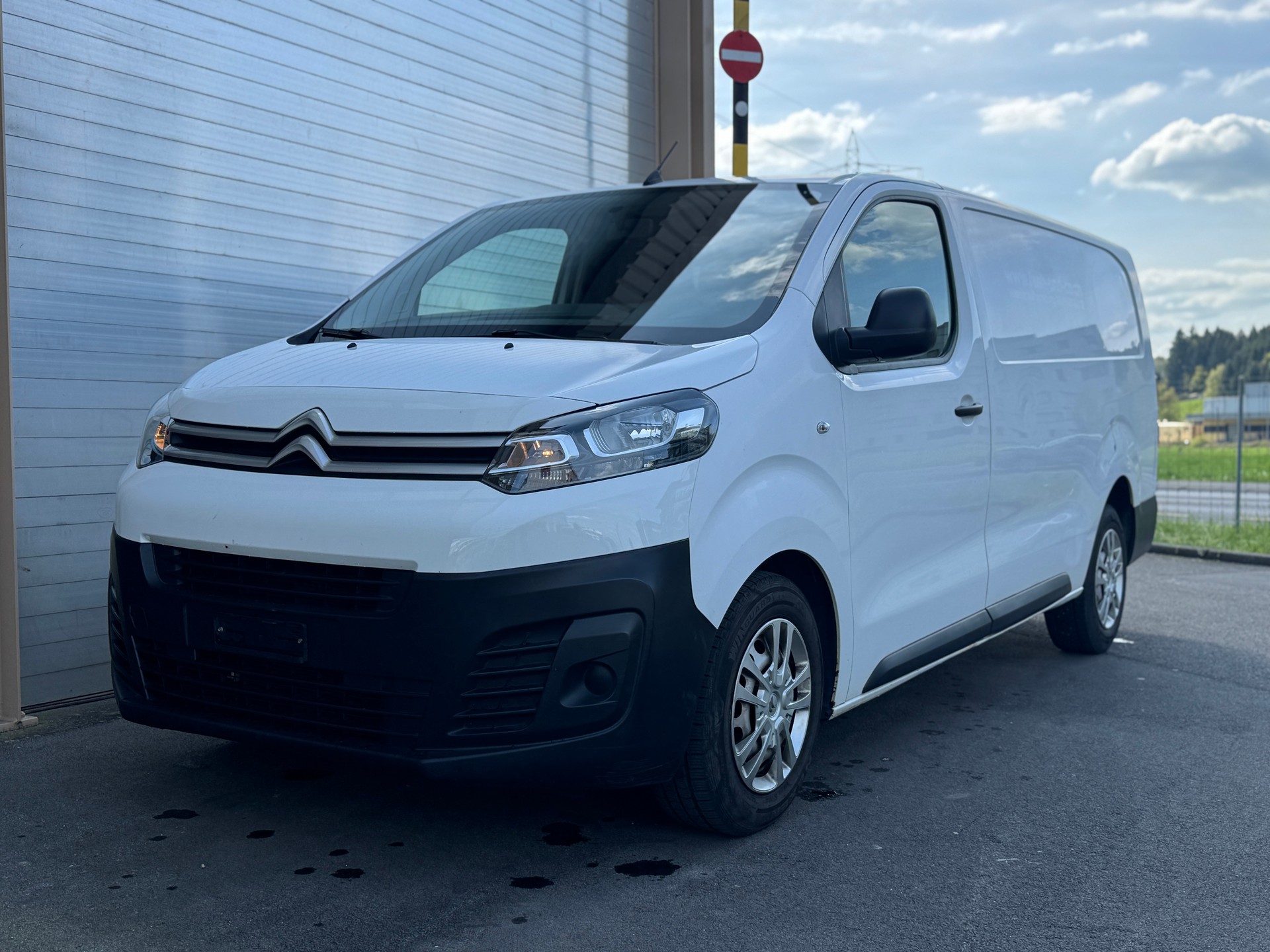 CITROEN Jumpy 2.0 BlueHDi 120 XL Komfort-image-0