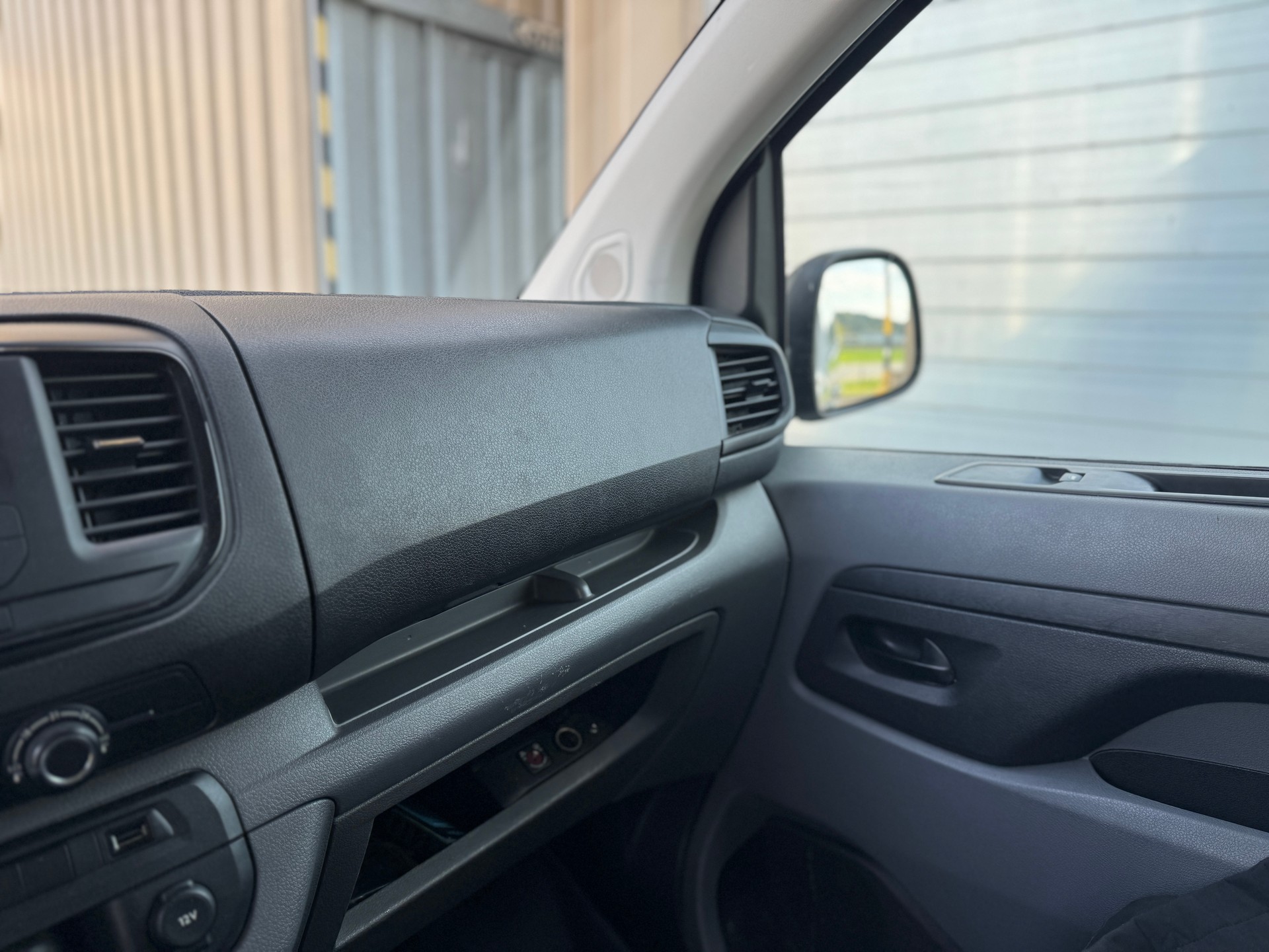 CITROEN Jumpy 2.0 BlueHDi 120 XL Komfort-image-13