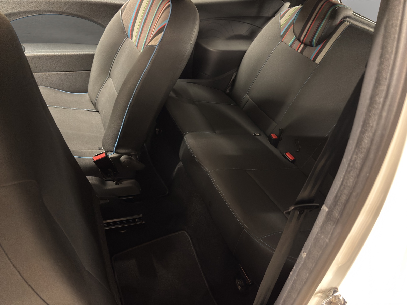 RENAULT Twingo 1.2 16V Expression-image-9
