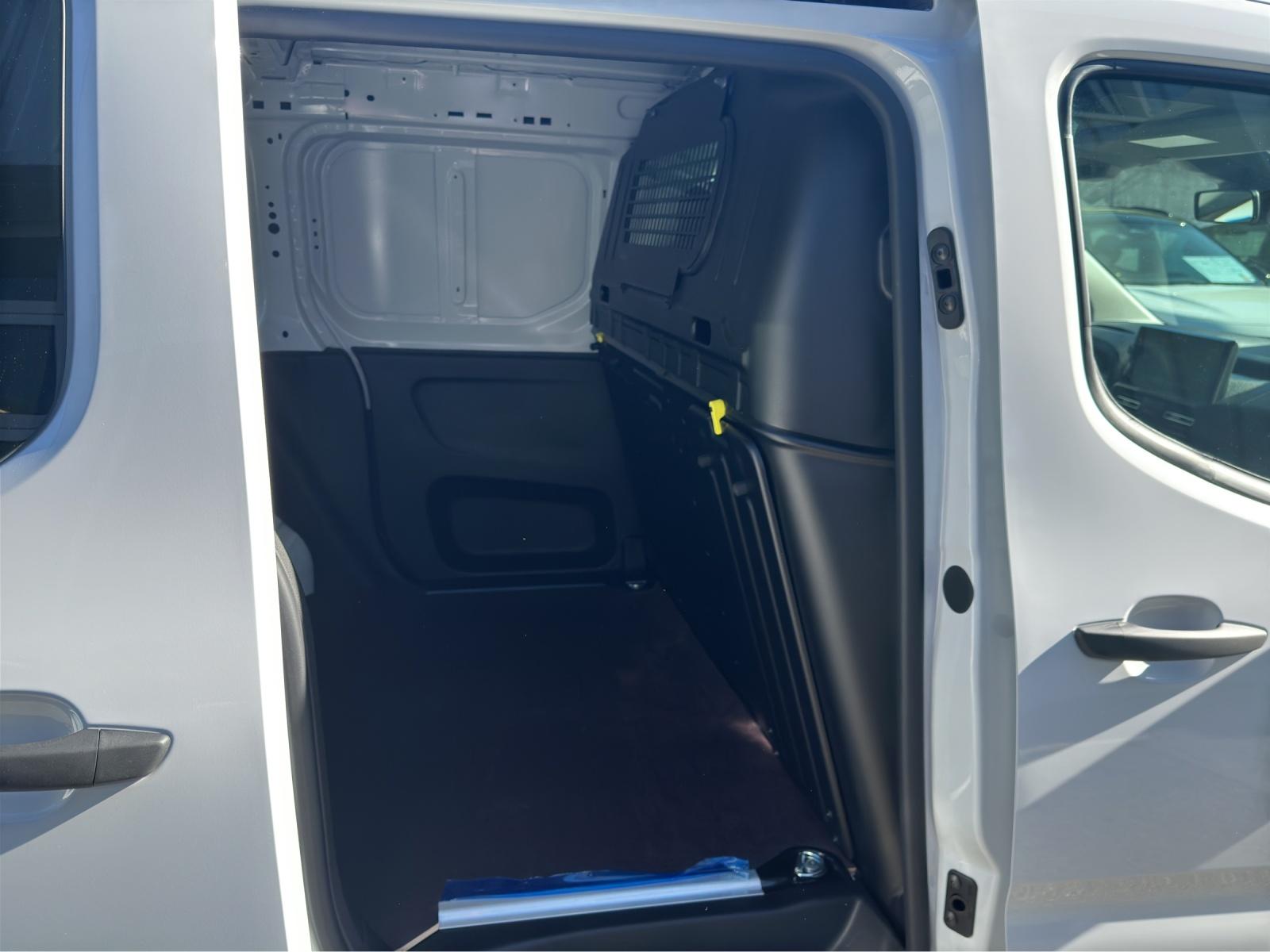 CITROEN Berlingo M 1.5 BlueHDi 100 First S/S-image-13