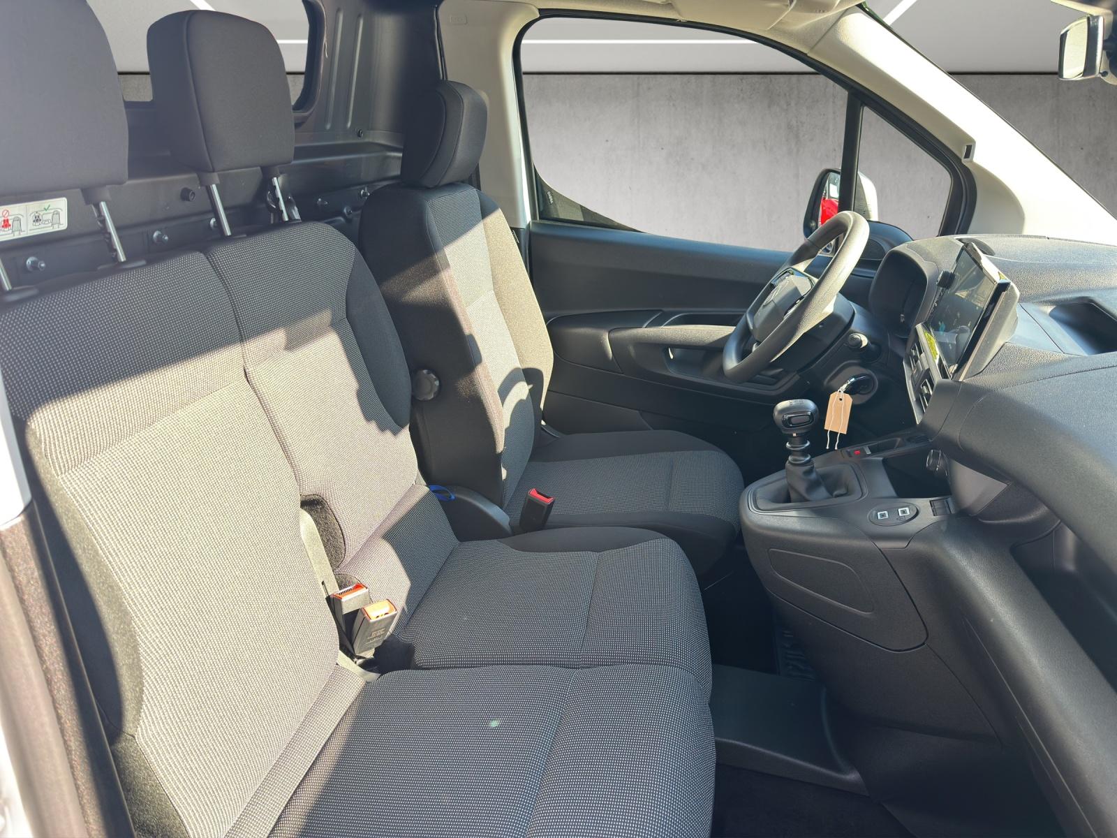 CITROEN Berlingo M 1.5 BlueHDi 100 First S/S-image-12