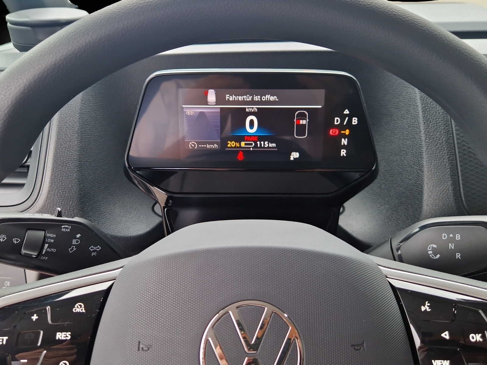 VW ID. Buzz Cargo Pro 4Motion-image-12