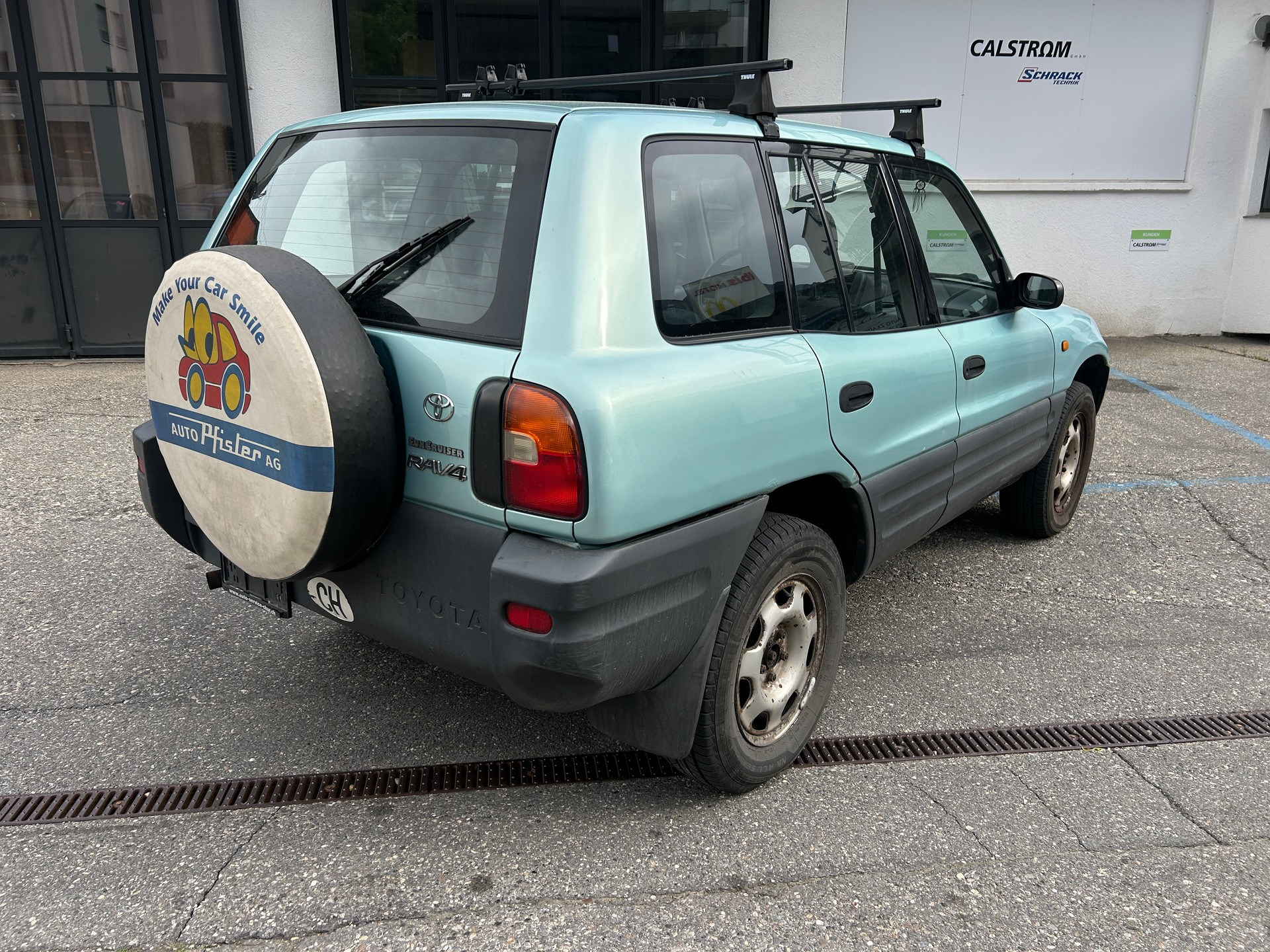 TOYOTA RAV-4-image-7