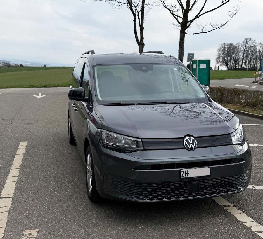 VW Caddy, 1.5 TSI Liberty Maxi DSG, mit Garantie-image-0