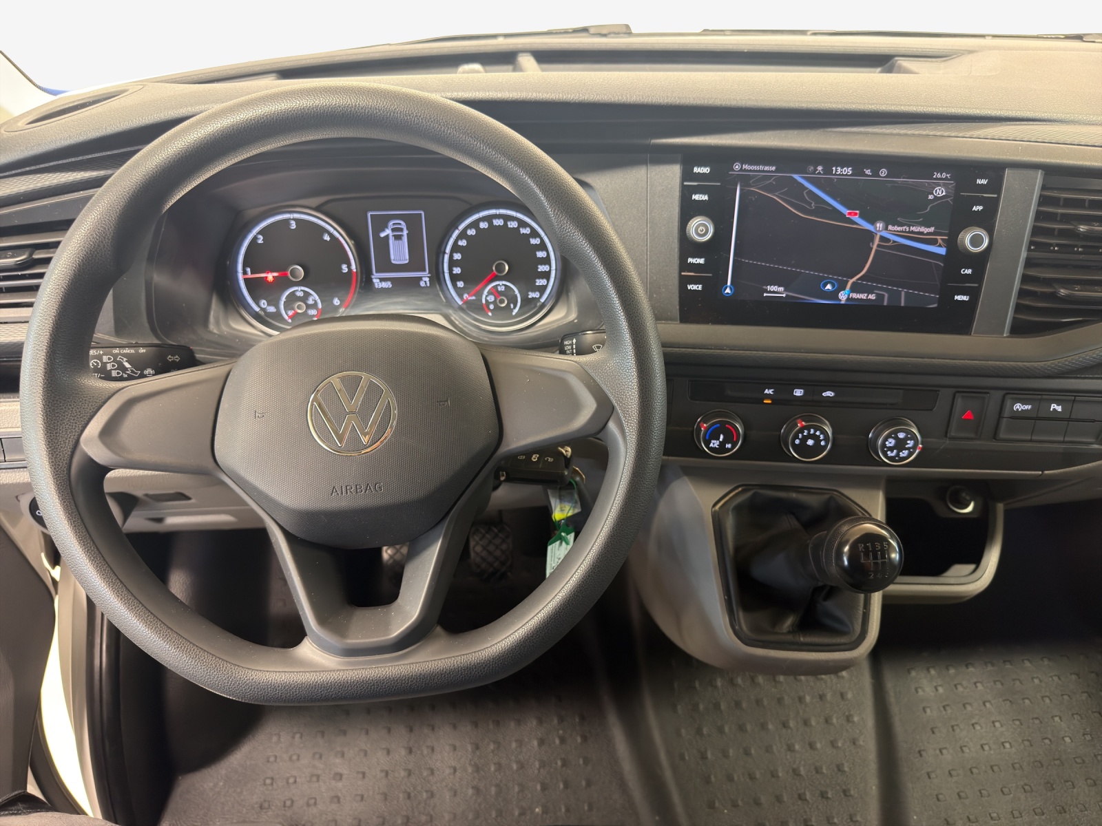 VW T6.1 2.0 TDI 4Motion-image-8