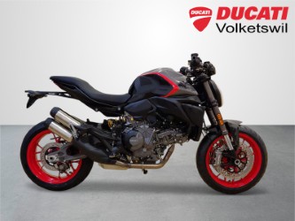 DUCATI Monster
