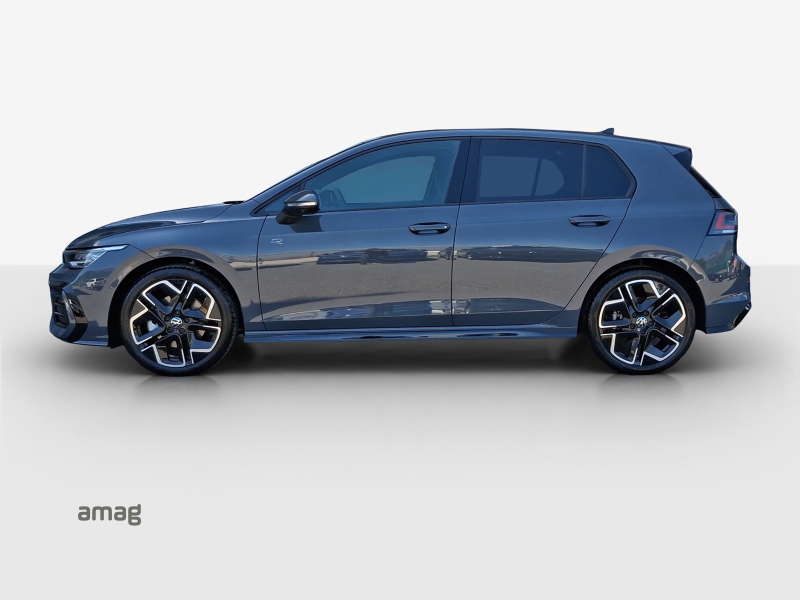 VW Golf 1.5 e TSI mHEV R-Line DSG-image-1