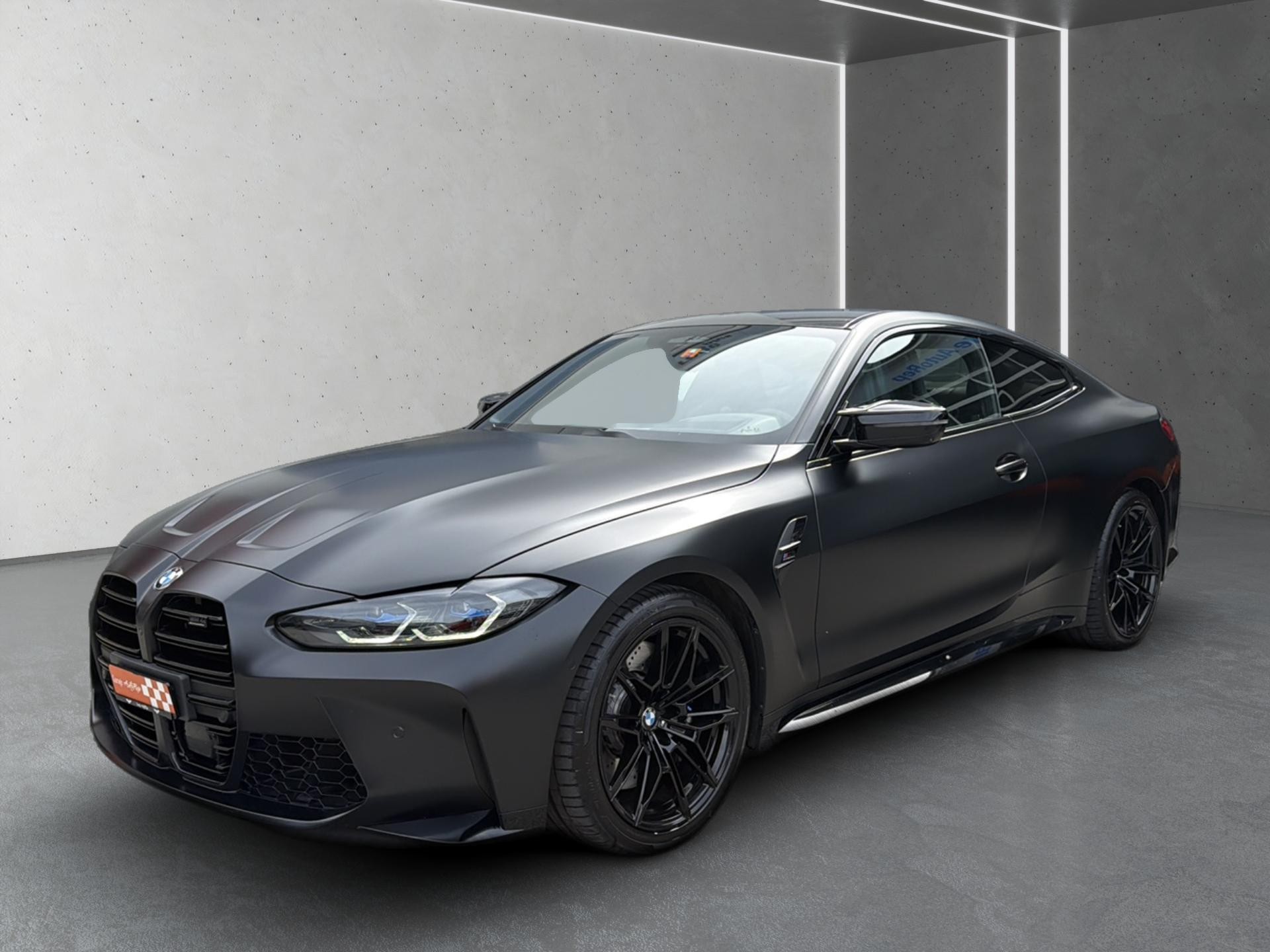 BMW M4 Coupé Competition M xDrive-showroom-element-3