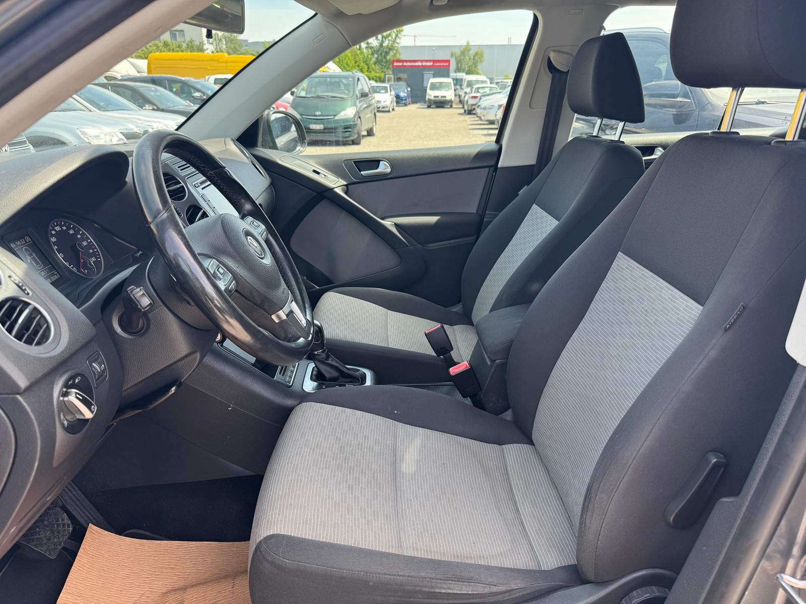 VW Tiguan 2.0 TDI BlueMotion Track&Field 4Motion DSG-image-9