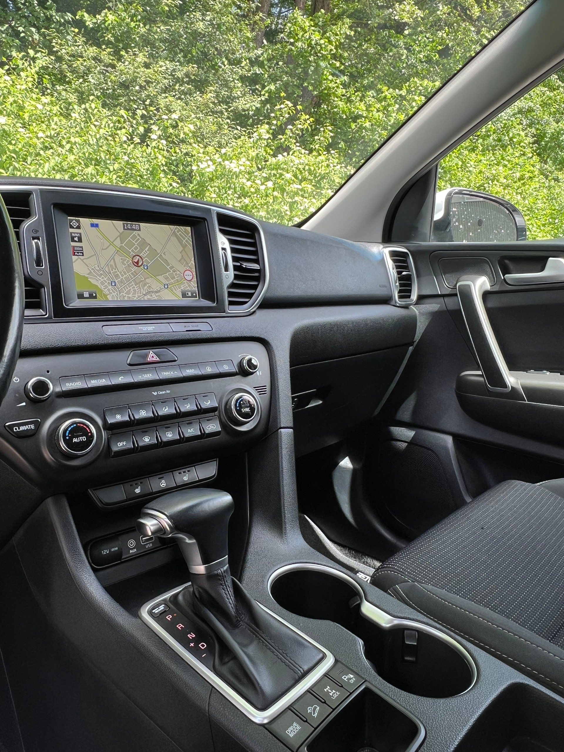 KIA 2.0 CRDi Trend-image-11