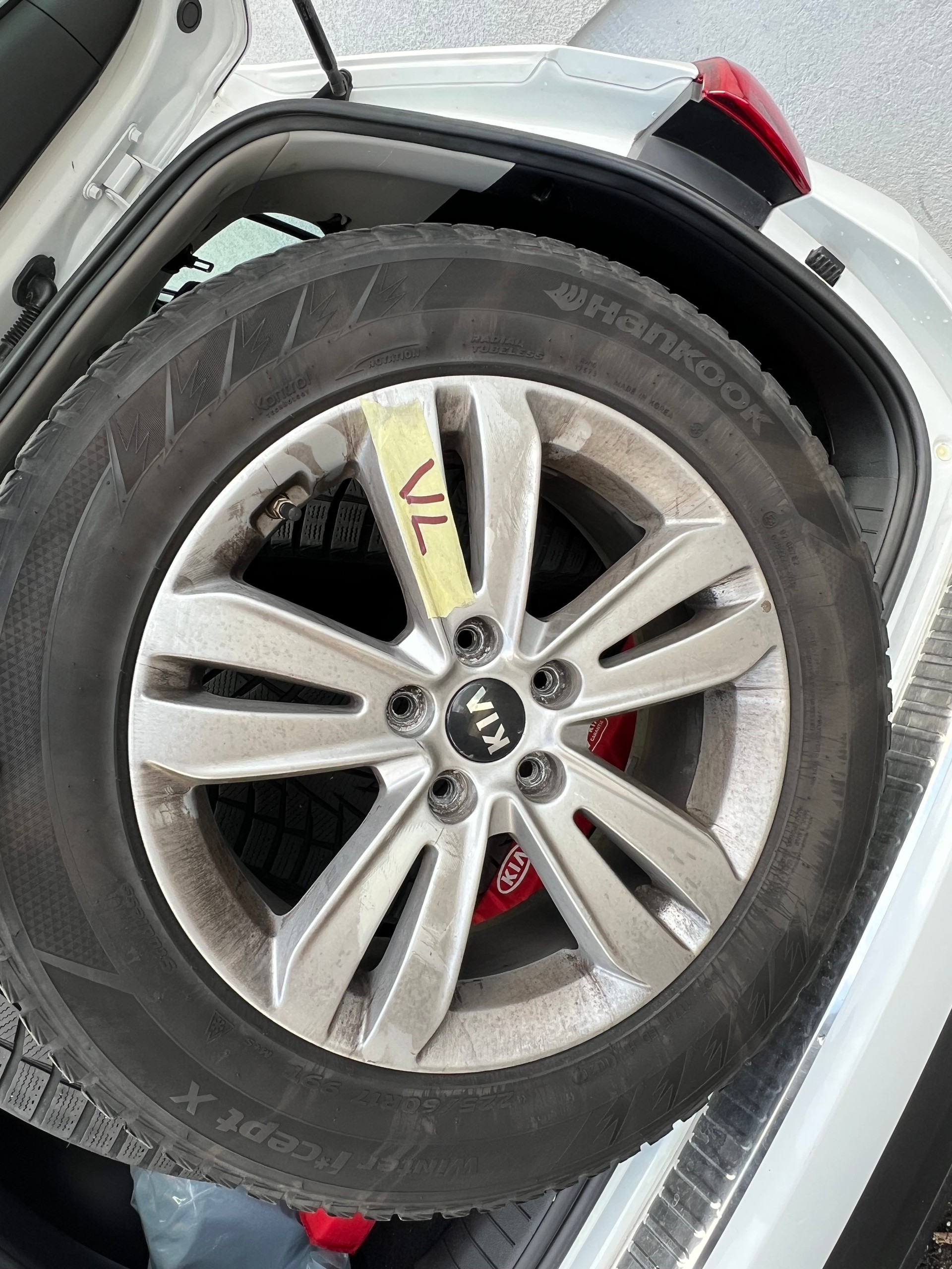 KIA Sportage 2.0 CRDi Trend-image-19