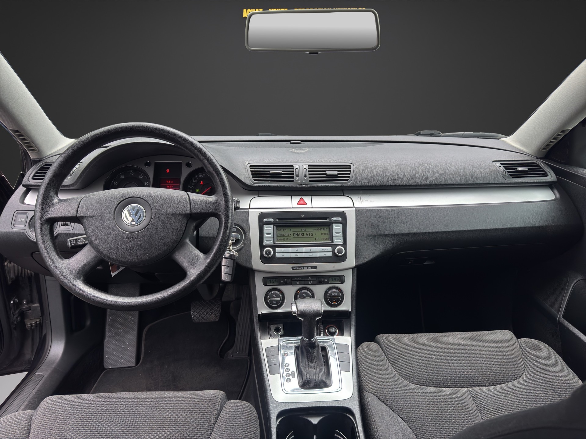 VW Passat Variant 1.8 TSI Comfortline Tiptronic-image-10