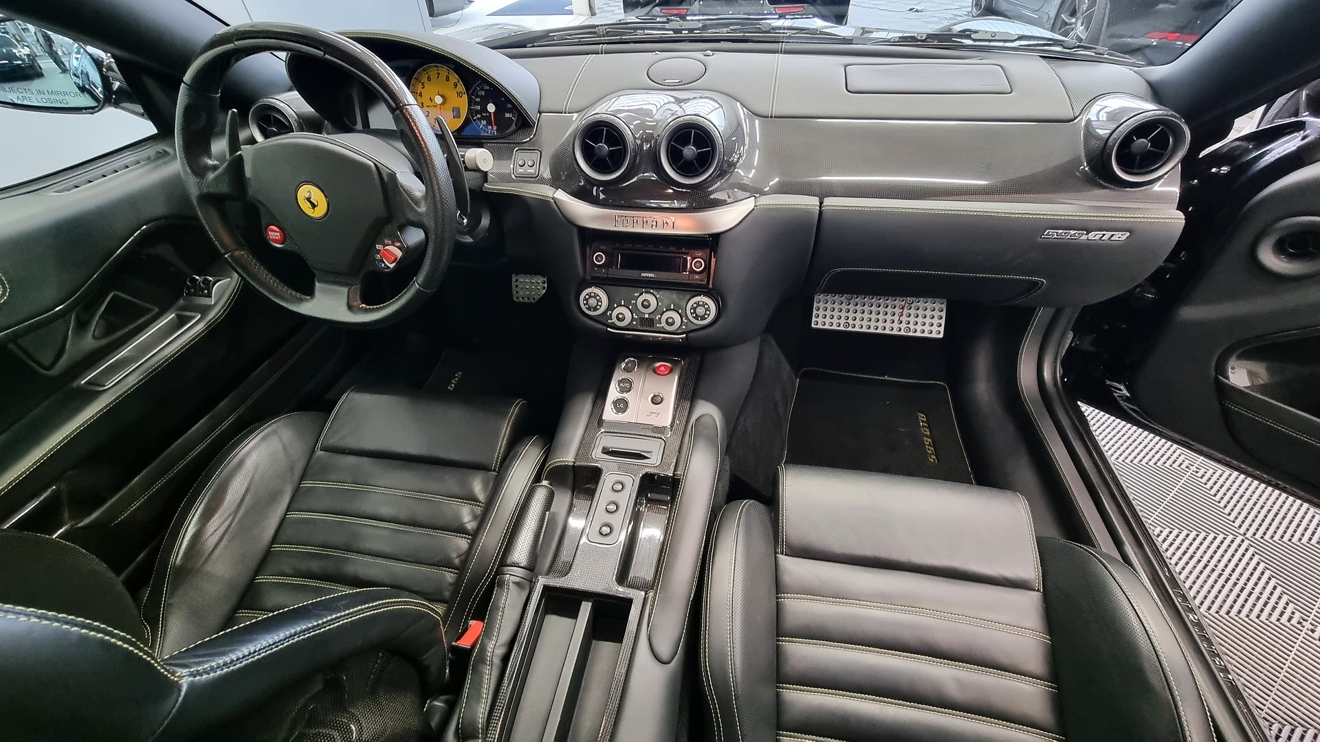 FERRARI 599 GTB FIORANO-image-7