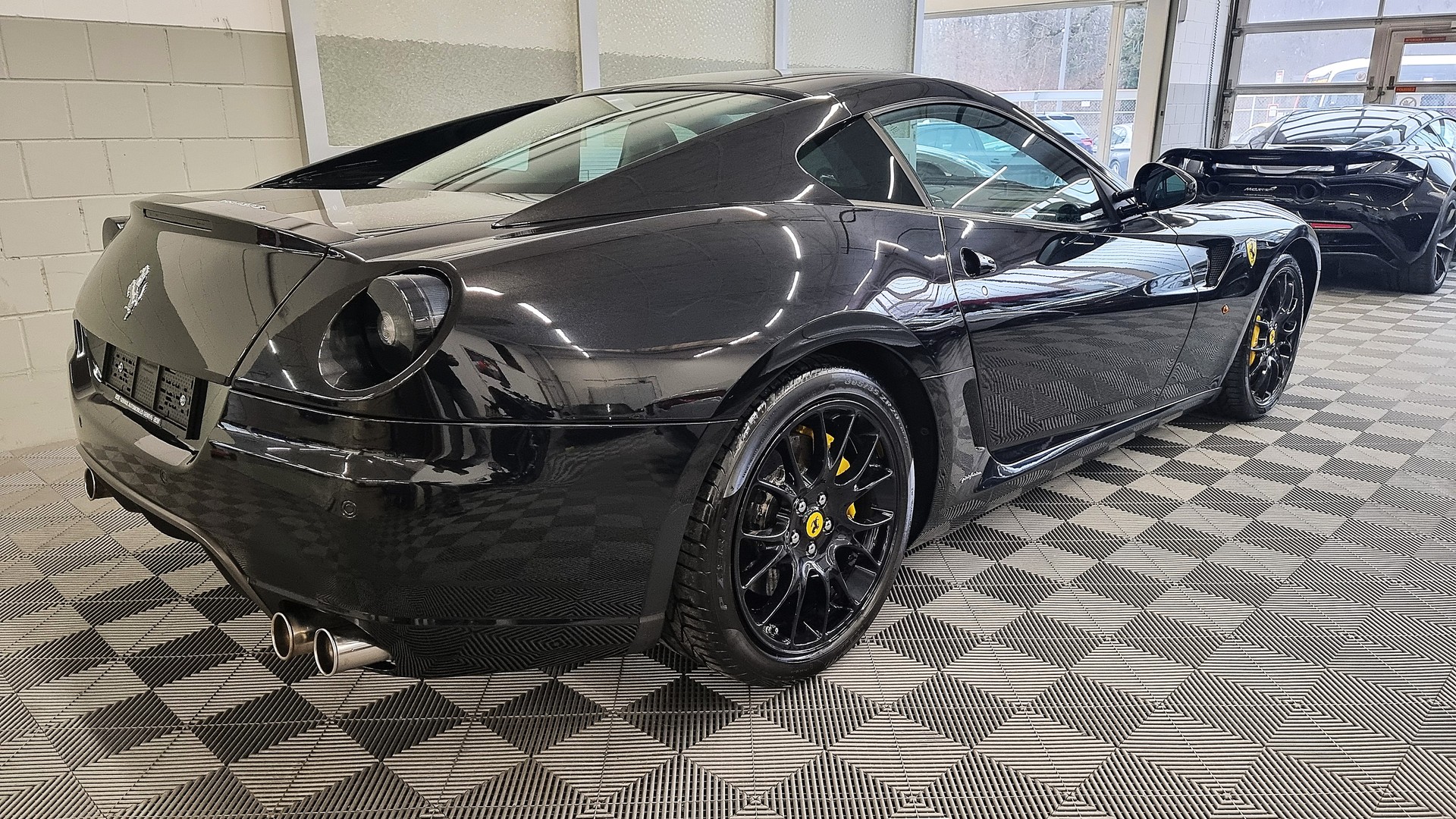 FERRARI 599 GTB FIORANO-image-2