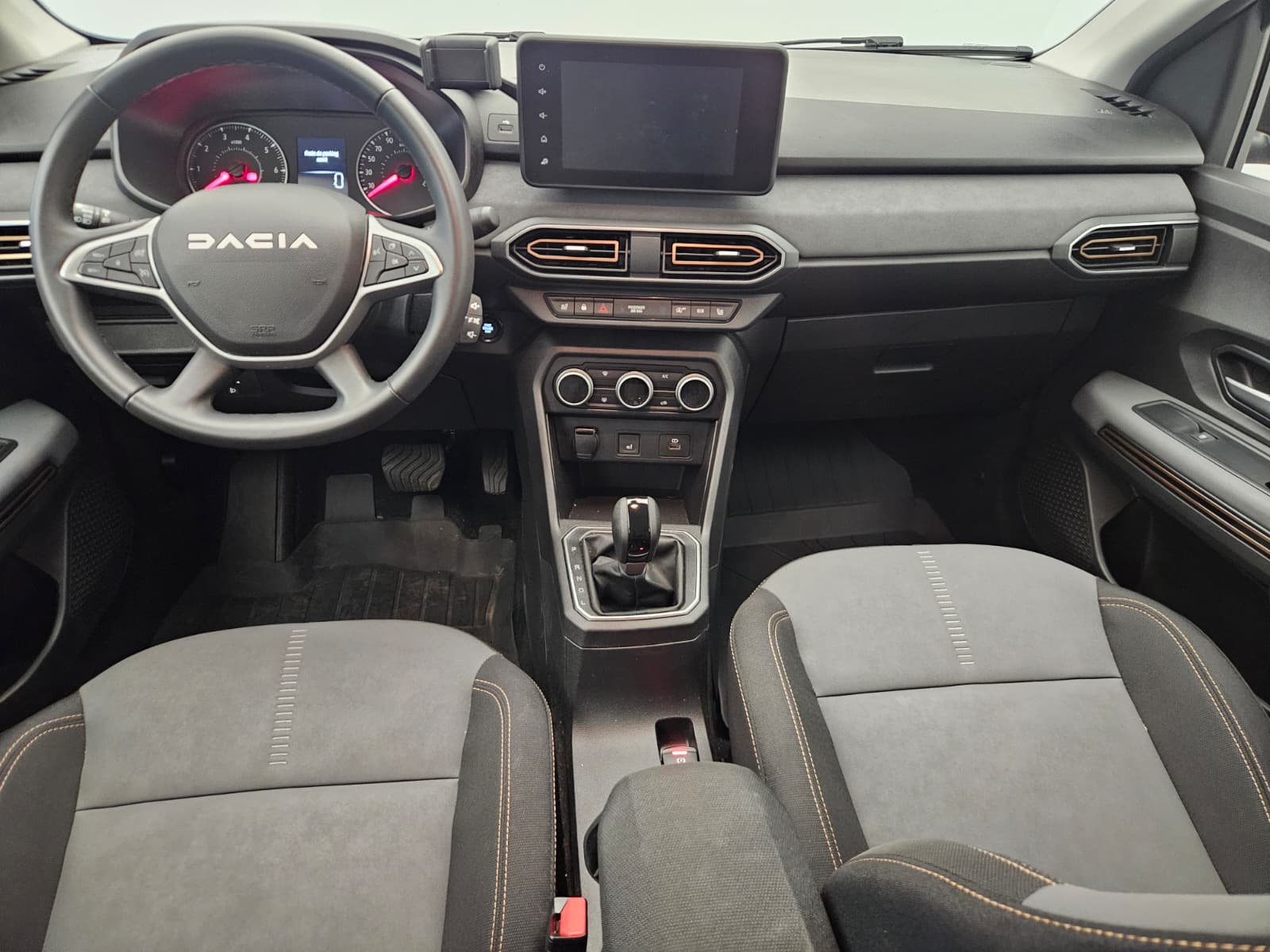 DACIA Sandero Stepway TCe 90 Expression CVT-image-9