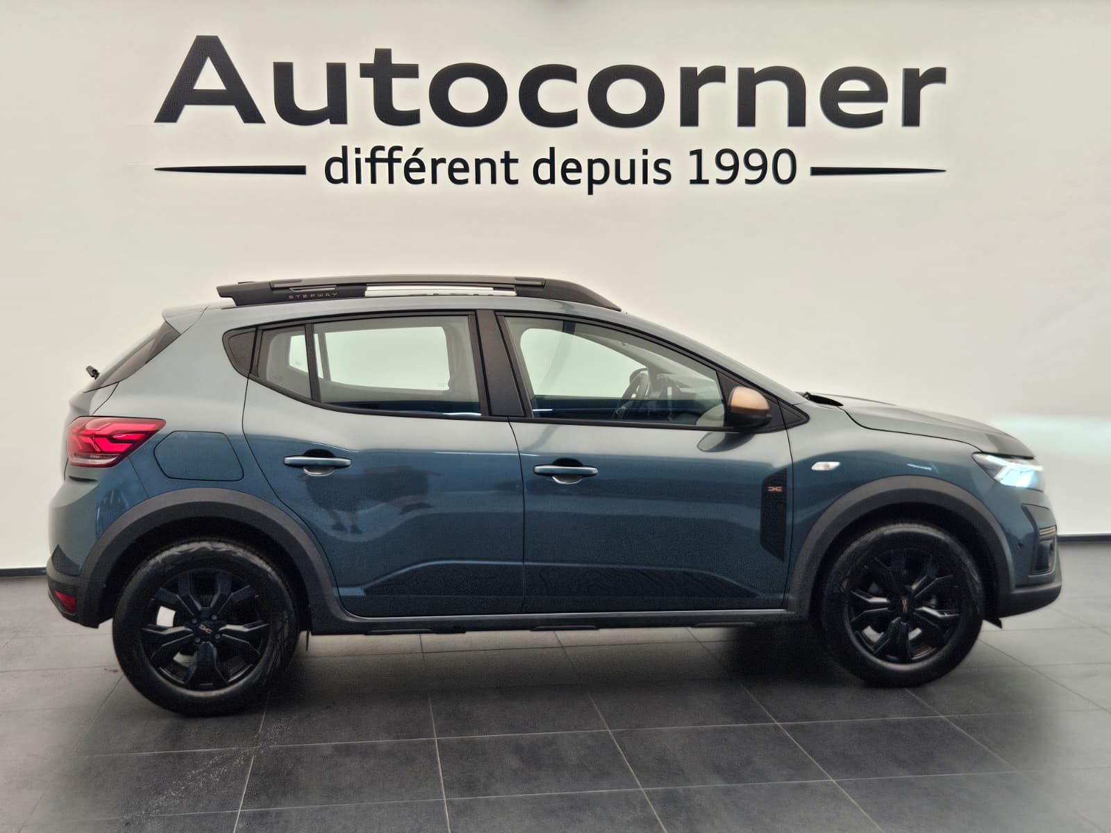 DACIA Sandero Stepway TCe 90 Expression CVT-image-5