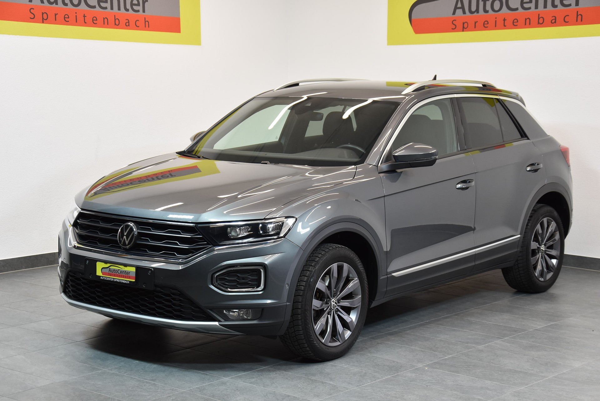 VW T-Roc 2.0 TSI Sport DSG 4Motion-image-1