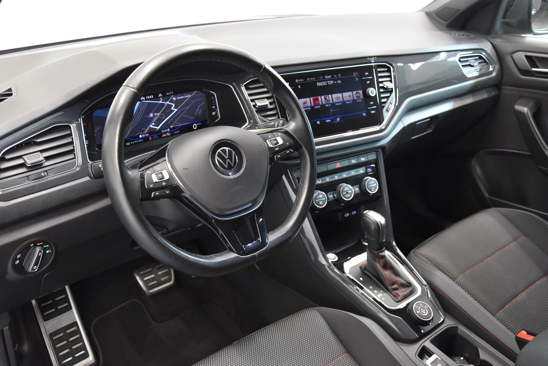 VW T-Roc 2.0 TSI Sport DSG 4Motion-image-2