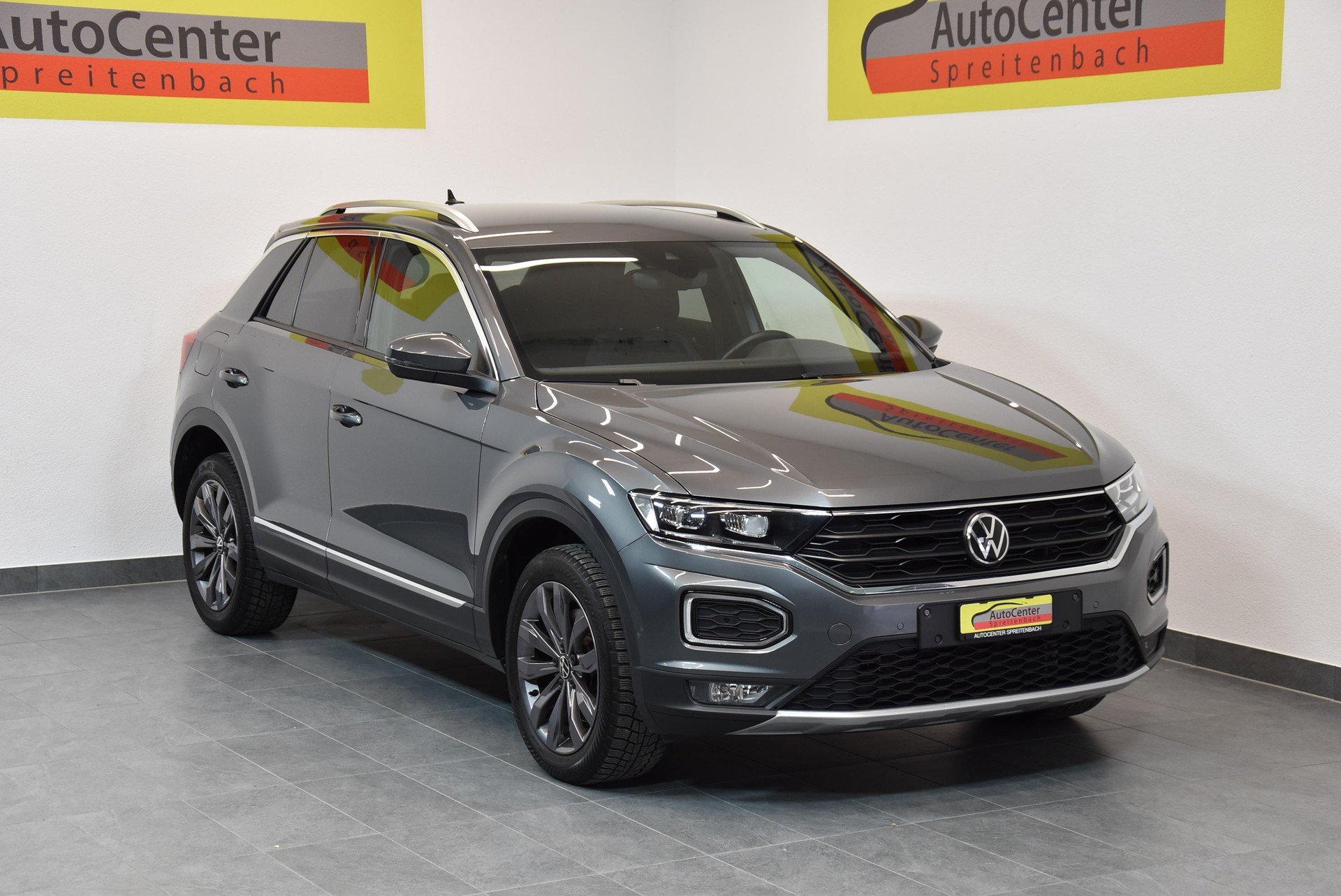 VW T-Roc 2.0 TSI Sport DSG 4Motion-image-0