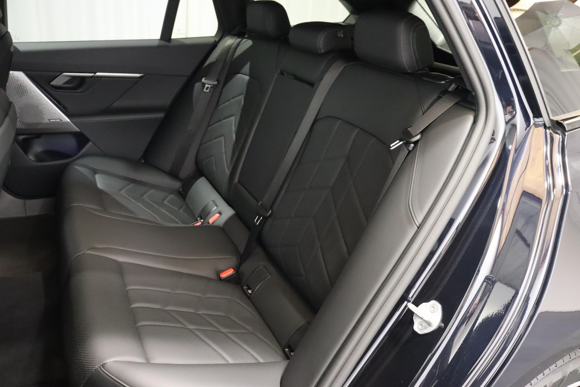 BMW 520d xDrive Touring-image-7