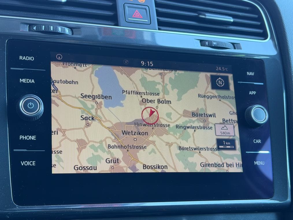 VW Golf 1.0 TSI Trendline-image-5