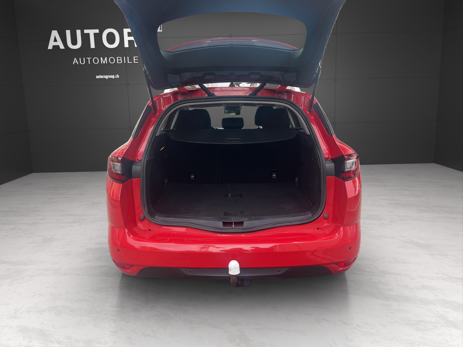 RENAULT Mégane Grandtour 1.5 dCi GT Line EDC-image-14