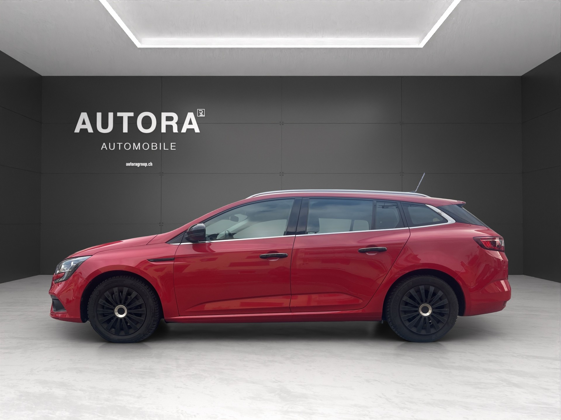 RENAULT Mégane Grandtour 1.5 dCi GT Line EDC-image-3