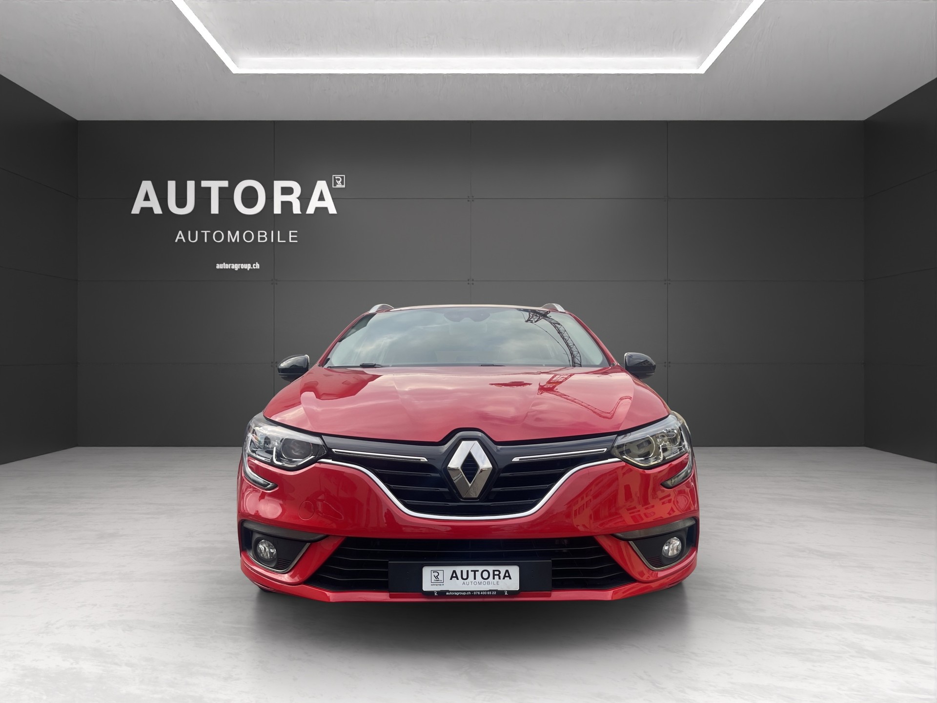RENAULT Mégane Grandtour 1.5 dCi GT Line EDC-image-1