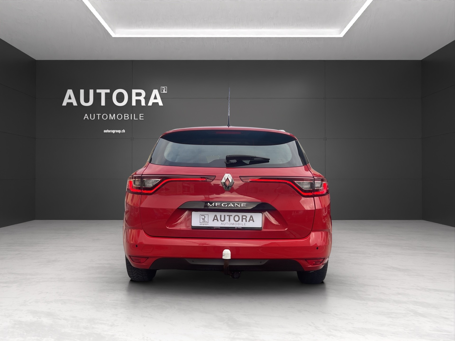 RENAULT Mégane Grandtour 1.5 dCi GT Line EDC-image-5