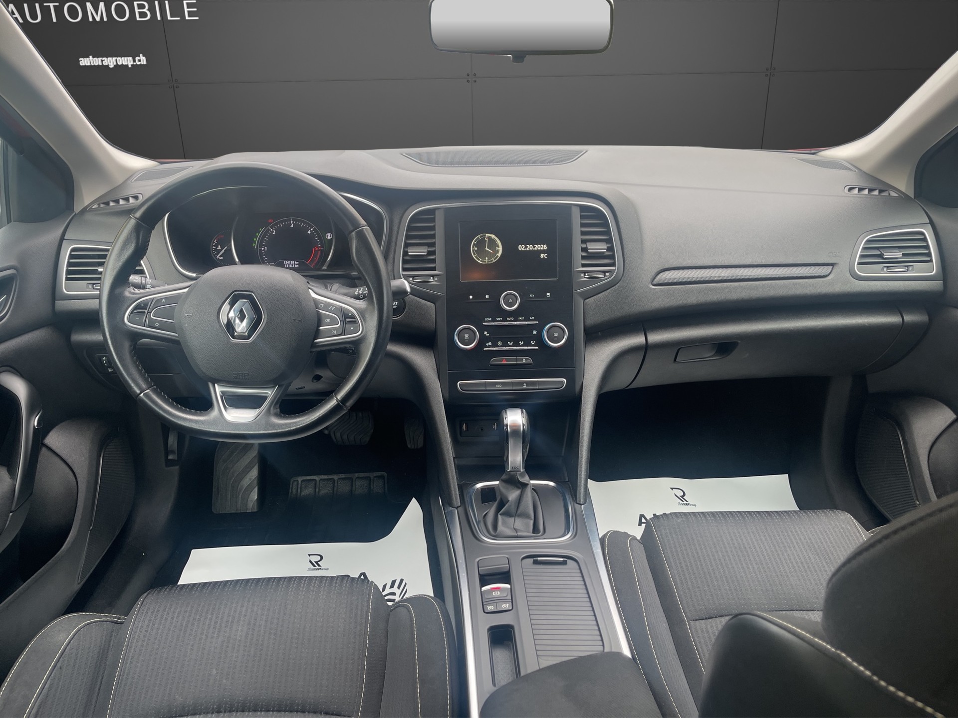 RENAULT Mégane Grandtour 1.5 dCi GT Line EDC-image-9